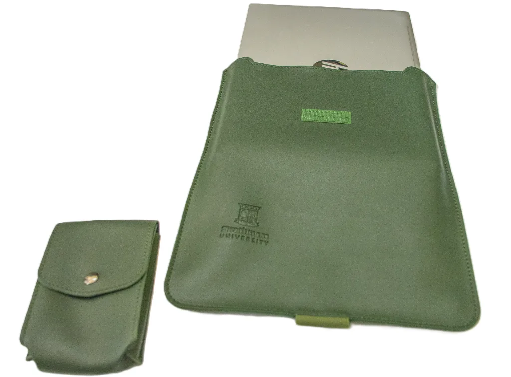Green Laptop sleeve.webp